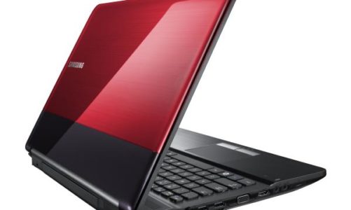 Samsung RC520 z 15-calowym wyświetlaczem