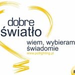 Oświetlamy dom na święta. Jak wybrać lampy LED?