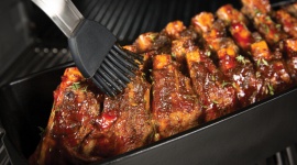 Nowości od Broil King w DYNAMIC Centrum Grilla BIZNES, Handel - Oferta DYNAMIC Centrum Grilla została uzupełniona o nowe akcesoria do grillowania kanadyjskiej firmy Onward Manufacturing Company Ltd właściciela m.in. marki Broil King i GrillPro