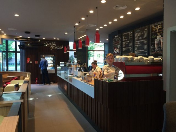 Dwie nowe kawiarnie COSTA COFFEE na Mokotowie! BIZNES, Konsument - COSTA COFFEE otworzyła dwie nowe kawiarnie na Mokotowie.