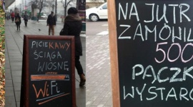 Kredą po tablicy, czyli komunikacja na potykaczu BIZNES, Handel - "Nie mamy wi-fi. Porozmawiajcie ze sobą" to hasło z potykaczy i tablic kredowych obiegło już cały świat. Potykacze nie są nowym rozwiązaniem, ale odrobina kreatywności w połączeniu z siłą social mediów, sprawiają, że ten sposób komunikacji zyskuje nowy wymiar.