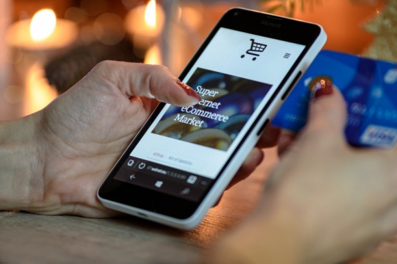 Bricomaty – innowacyjna usługa click&collect w Bricomarché BIZNES, Handel - Od lutego klienci 5 supermarketów budowlanych Bricomarché zlokalizowanych w Nowym Tomyślu, Skierniewicach, Wałczu, Wągrowcu i Zduńskiej Woli mogą korzystać z innowacyjnej opcji dostawy, jaką są Bricomaty.