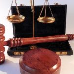 Polacy są winni sądom prawie pół miliarda złotych