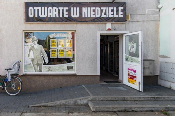 Nowoczesne rozwiązania sprzedażowe wspierają polski handel BIZNES, Handel - Rynek detaliczny zmienia się, a małe sklepy muszą odpowiadać na rosnące oczekiwania klientów.