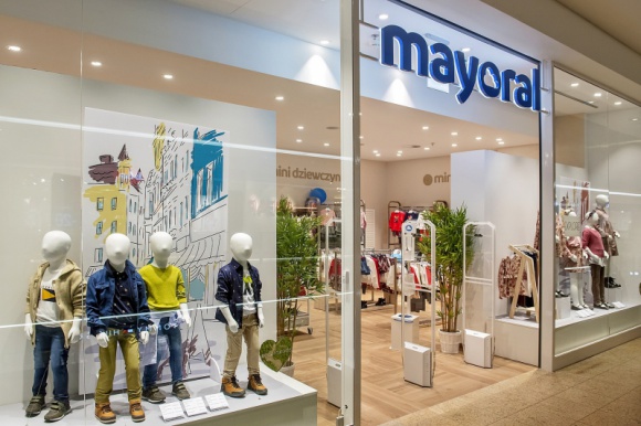 Z Hiszpanii do Krakowa, czyli Galeria Krakowska z salonem Mayoral BIZNES, Handel - W Galerii Krakowskiej został otwarty sklep Mayoral.
