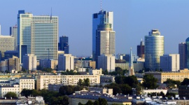 Po kapitał niekoniecznie do banku Nieruchomości, BIZNES - Konsekwentna realizacja planowanych inwestycji wymaga od firm poszukiwania teraz także alternatywnych dróg pozyskiwania kapitału